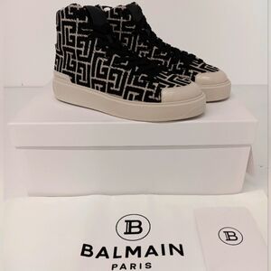 Balmain Women's B-Court Bicolor Monogram Jacquard High-Top Sneakers